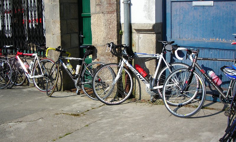 2010-06-24 03 Le Faouet Pause.JPG